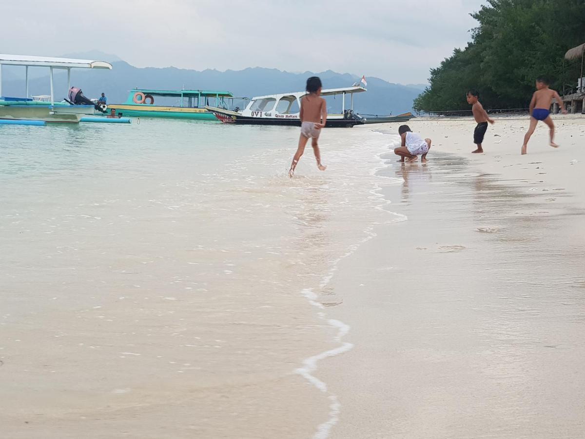 Run Gilis Apartment กิลิเมโน ภายนอก รูปภาพ